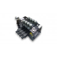 DO6D9L4NSS0000011 Клапан контроля направления трактора РСМ-2375 ( 3238403/60 27122018)