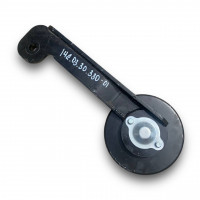 142.03.30.330-01 | Рычаг вала нижнего (к цилиндру 142.03.08.210) транспортера наклонной камеры (Акрос с 2014 г.) РСМ