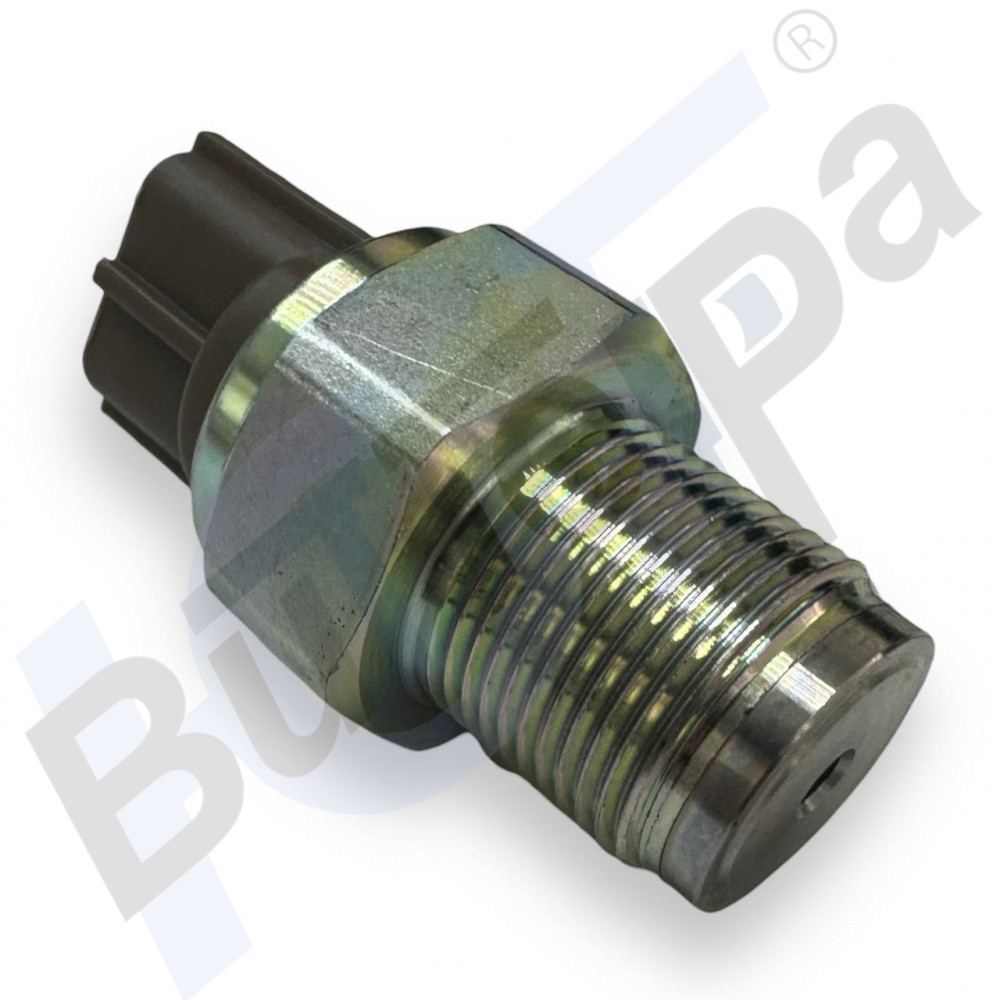RE523811 Датчик давления топливной рампы John Deere RU-2801-806-026